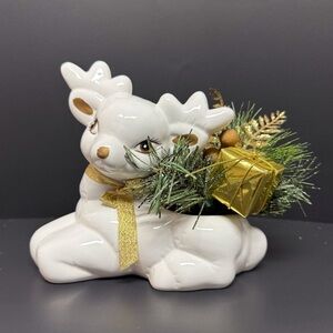 1990’s White Ceramic Sitting Reindeer Planter Holiday Gold Bow & Greenery EUC